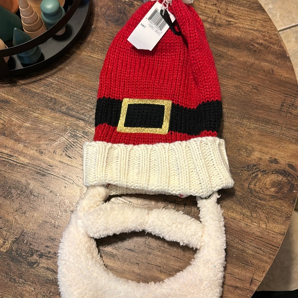 NWT Santa hat w beard 🎅